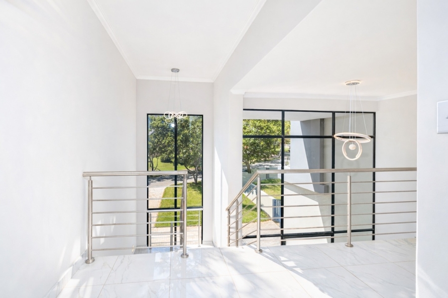 4 Bedroom Property for Sale in Landsmeer Residential Estate North West